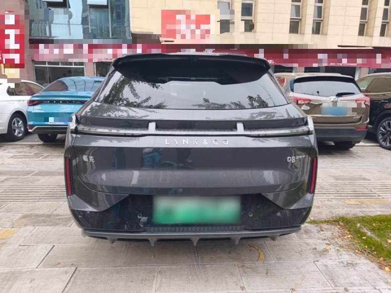 Used Lynk & Co 08 EM-P 2025 120km Long-Range Pro — 5