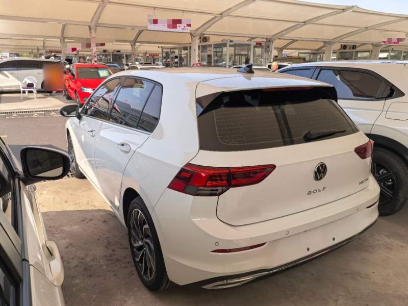 Used Volkswagen Golf 2023 Facelift 280TSI DSG Pro — 4