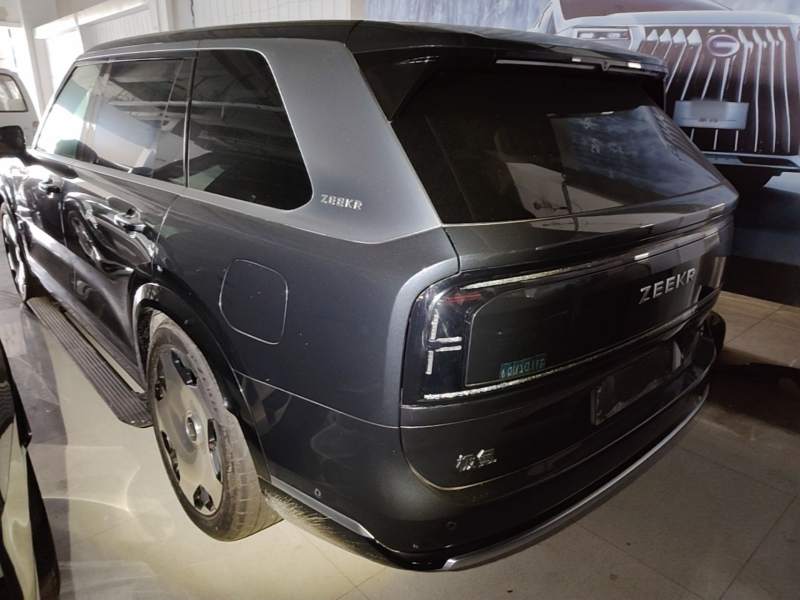 Used Zeekr 9X 2025 Ultra Edition 70kWh — 4