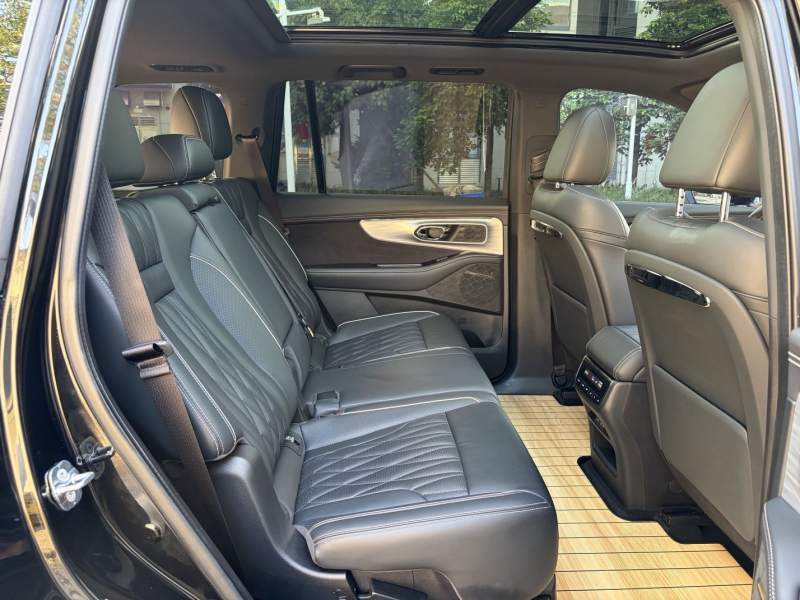 Used GAC Trumpchi GS8 2022 Dual-Engine Series 2.0TM Two-Wheel Drive Prestige Edition (7 Seats) — 42