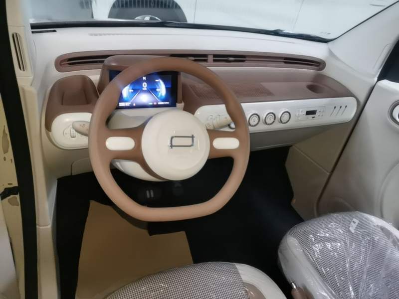 Used Bestune Pony 2026 222km Colorful Horse — 9