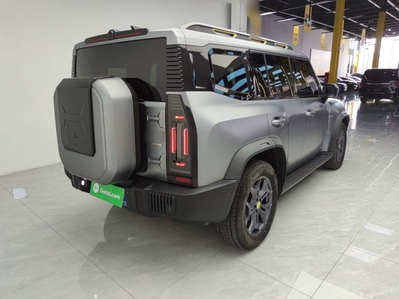 Used JETOUR Traveler 2023 2.0T All-Wheel Drive CrossPRO+ — 6