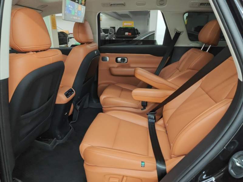 Used Leapmotor C16 2024 Range-Extended 200 Luxury Edition — 16
