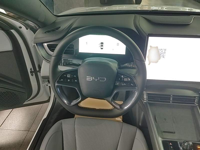 Used BYD Seal 2024 HONOR Edition DM-i 1.5L 121km Luxury Model — 10