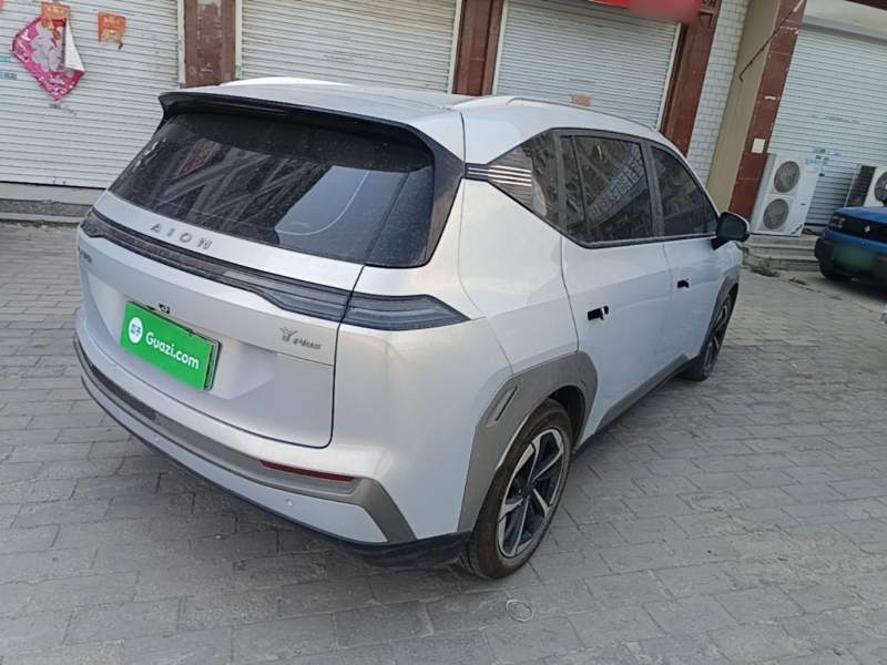 Used AION Y 2023 Younger Star Edition — 6