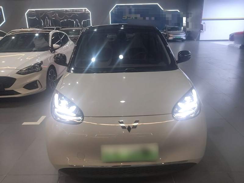 Used Wuling Bingo 2023 410 km Lingxi Deluxe Edition — 2