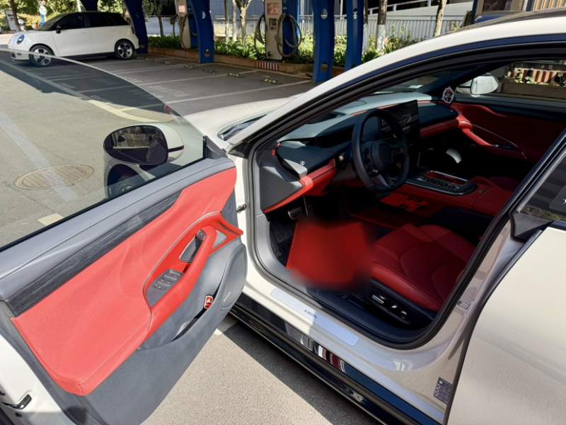 Used Xiaomi Auto SU7 2024 Four-Wheel Drive Ultra-Long Range Advanced Intelligent Driving Max Edition — 43
