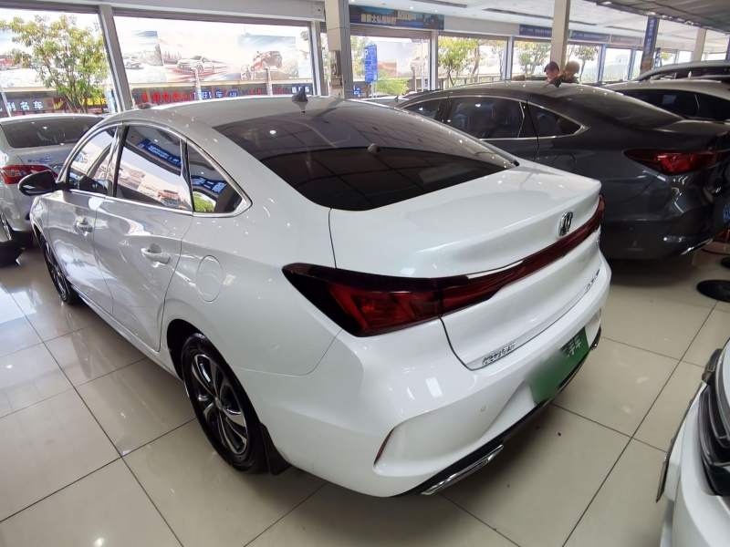 Used CHANGAN Eado 2023 Changan Edition PLUS Blue Whale NE 1.4T GDI DCT Prestige Version — 4