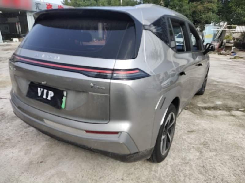 Used AION Y 2023 Younger Star Edition — 7