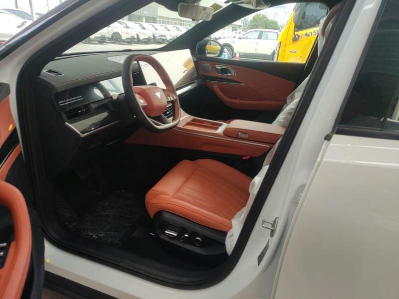 Used NETA L 2024 Extended-Range 310 Flash-Charge Red Edition — 14