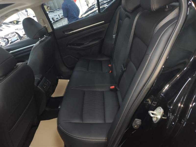 Used Nissan Teana 2022 2.0L XL-TLS Enjoyment Edition — 17