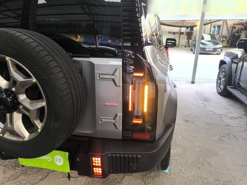 Used JETOUR Traveler 2023 2.0T All-Wheel Drive Conquer PRO — 7