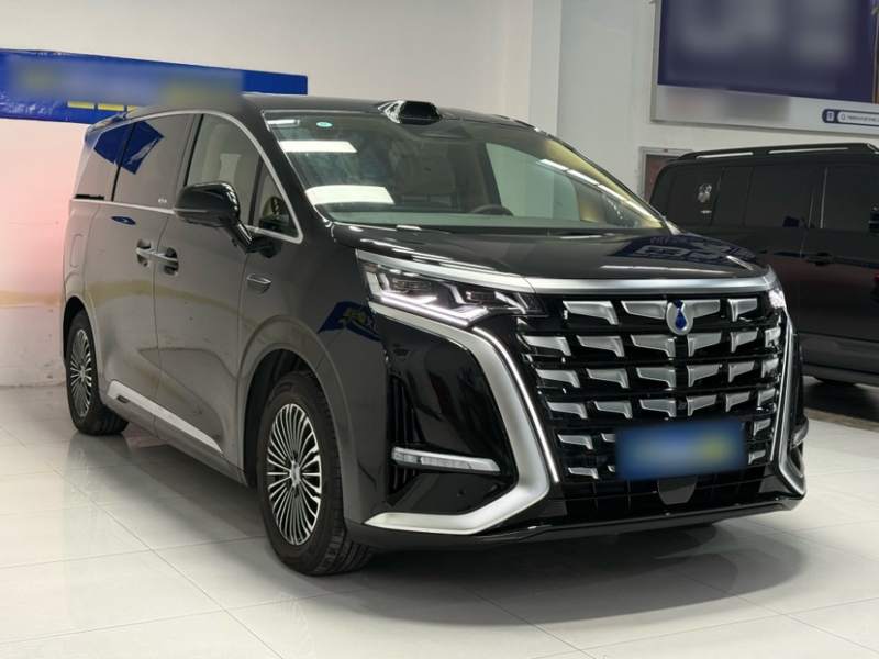 Used Denza D9 2026 Second-Generation EV Flash Charge Prestige Edition — 27