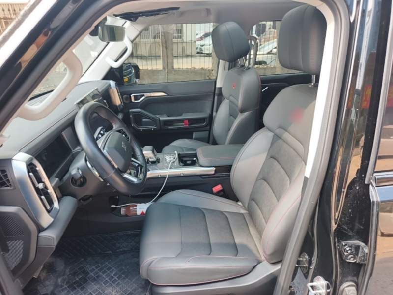 Used JETOUR Traveler 2023 2.0T All-Wheel-Drive CrossPRO — 14