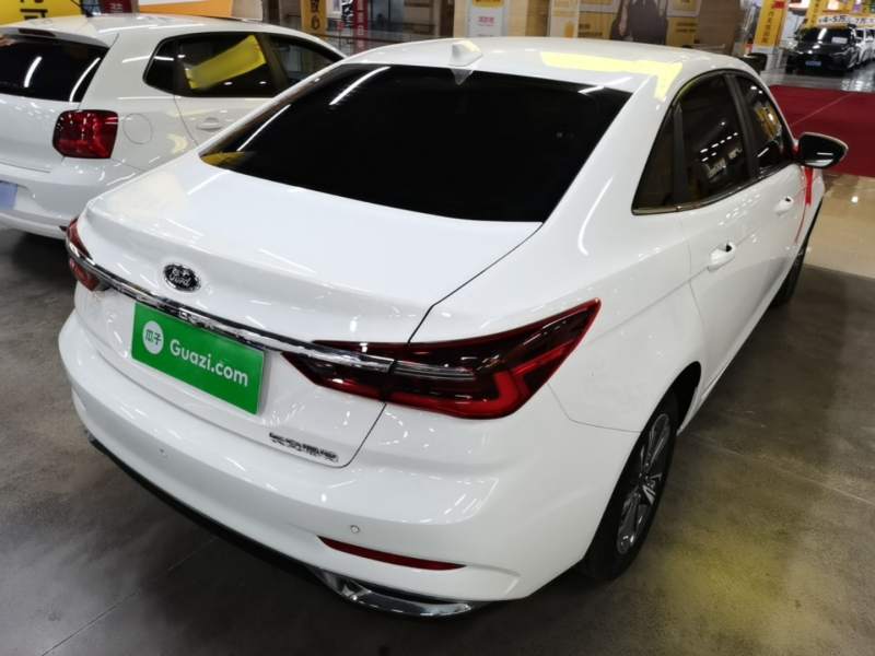 Used Ford Escort 2021 1.5L Automatic Diamond Edition — 6
