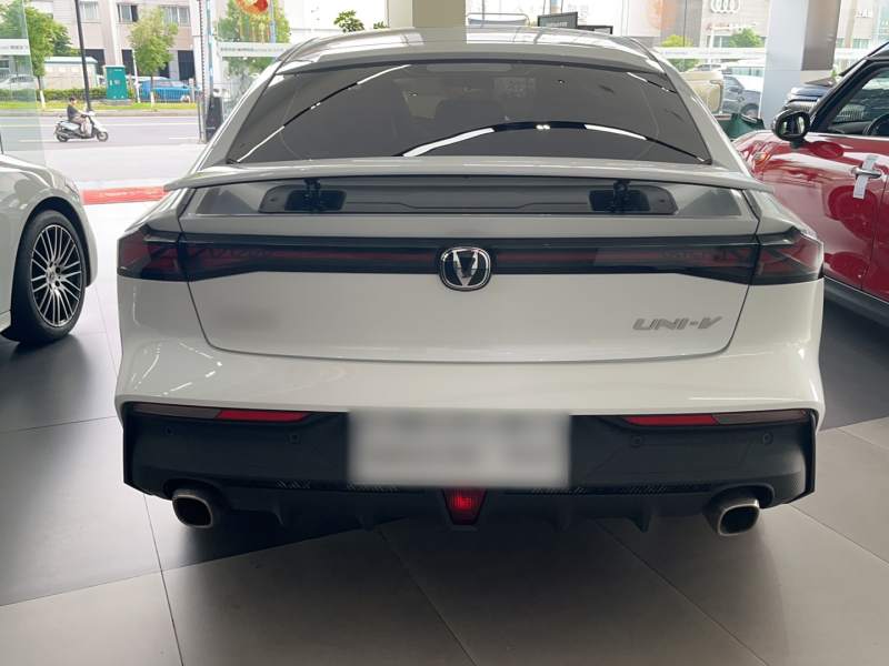 Used CHANGAN UNI-V 2024 1.5T High-Energy Version — 8