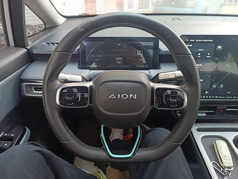 Used AION Y 2023 Younger Star Edition — 10