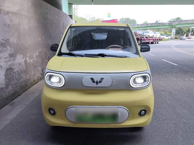 Used Wuling Hongguang MINIEV 2024 3rd Generation 215km Youth Edition — 2