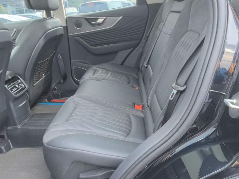 Used Hongqi HS5 2023 2.0T Qixiang Pro Edition — 16