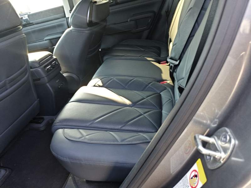 Used Formula Leopard 5 2023 Navigator Edition — 16