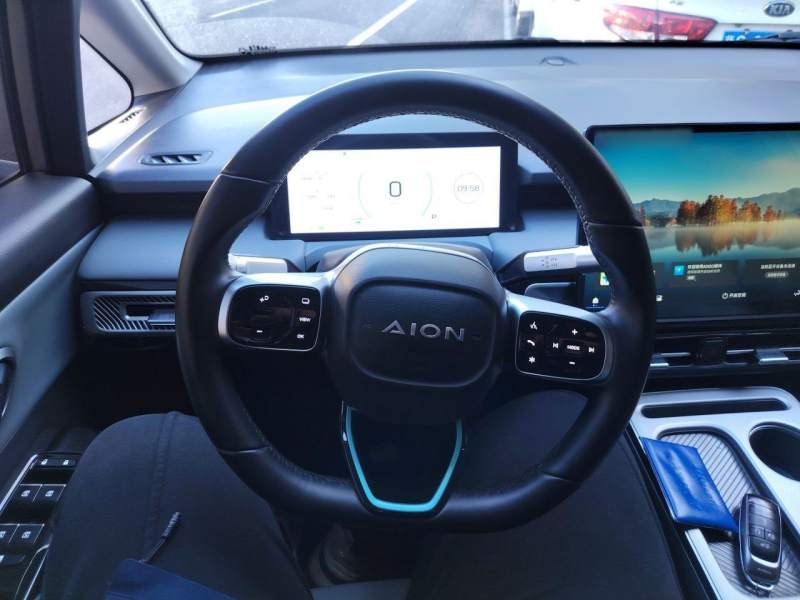 Used AION Y 2024 Younger — 11