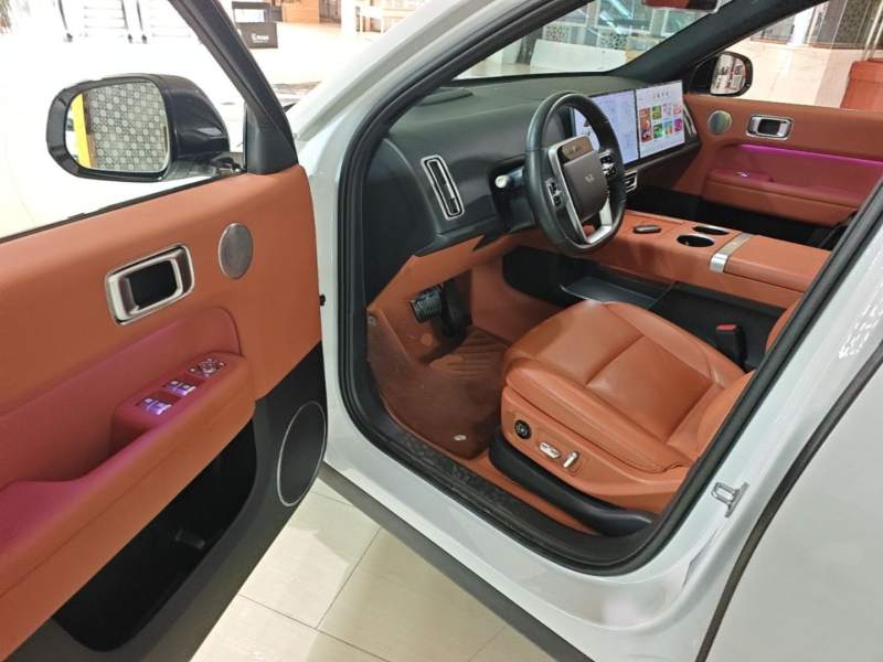 Used Li Auto L6 2024 Pro Model — 15