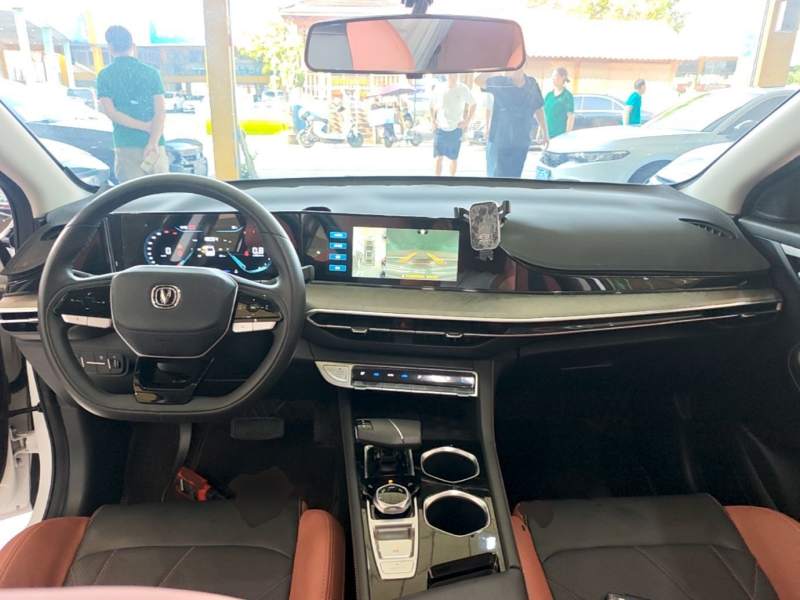Used CHANGAN Eado 2024 PLUS Blue Whale NE 1.4T GDI DCT High-Energy Edition — 9