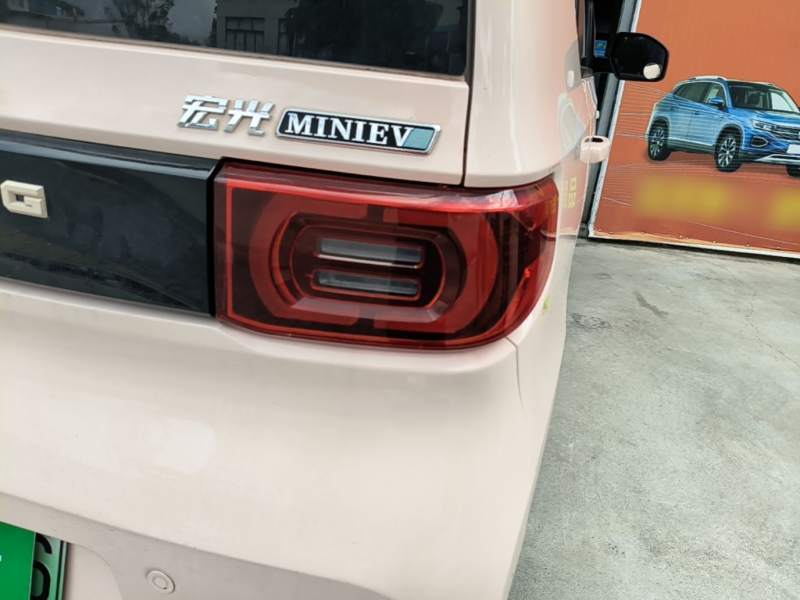 Used Wuling Hongguang MINIEV 2022 Macaron Premium Model – Lithium Ternary Battery — 7
