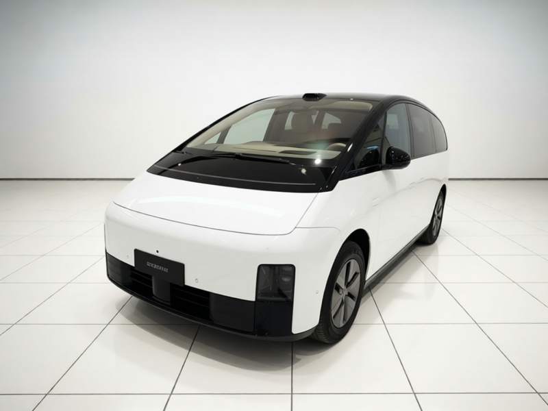 Used Li Auto MEGA 2025 Ultra Smart Refreshed Edition