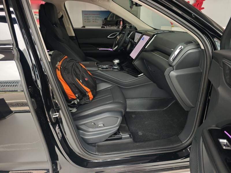 Used Hongqi HS3 PHEV 2024 PHEV 115km Jingwei Edition — 24
