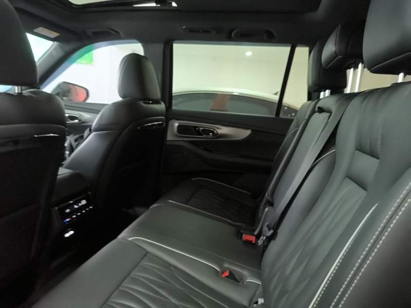 Used GAC Trumpchi GS8 2022 Dual-Engine Series 2.0TM Two-Wheel Drive Prestige Edition (7 Seats) — 16