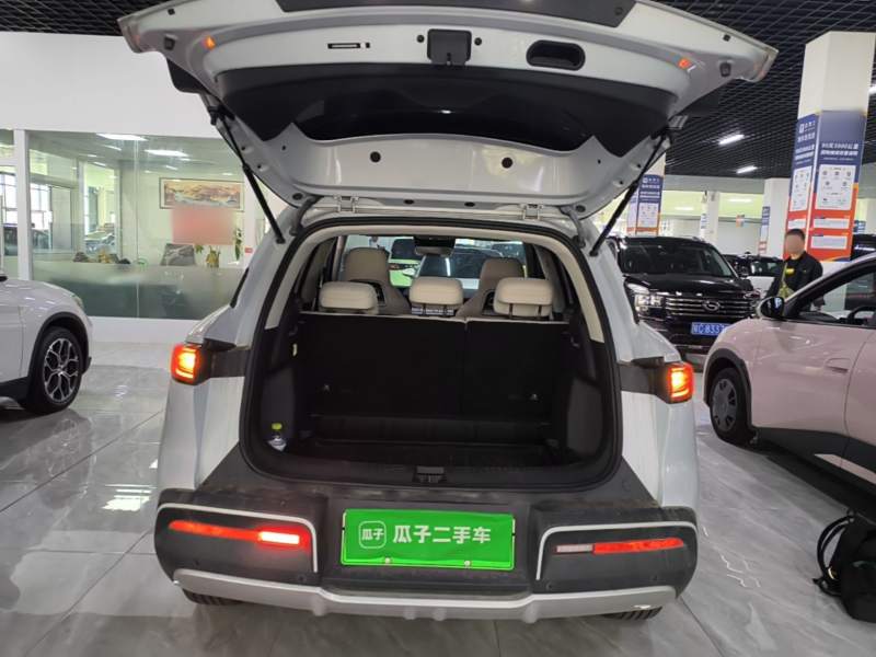Used BYD Yuan UP 2025 Intelligent Driving Version 401 KM Dynamic Edition — 18