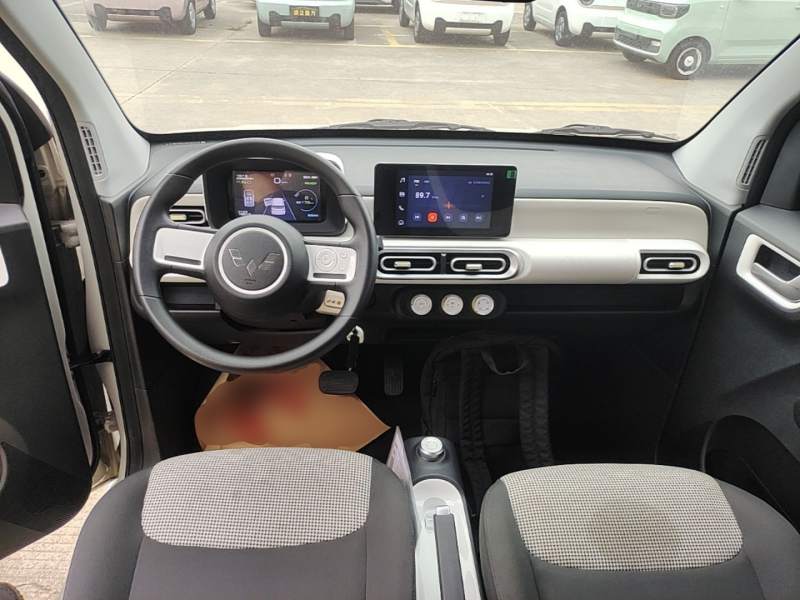 Used Wuling Hongguang MINIEV 2024 3rd Generation 215km Advanced Version — 9