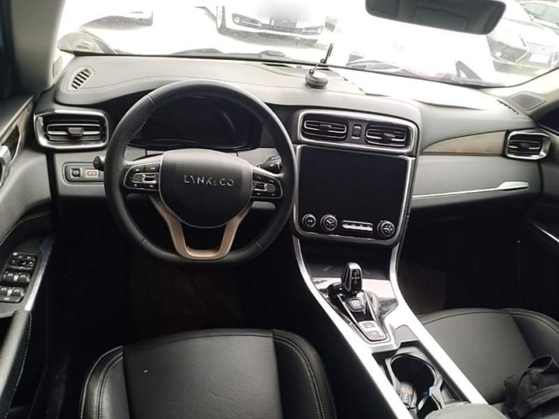 Used Lynk & Co 01 2017 2.0T Two-Wheel Drive Pro Edition — 11