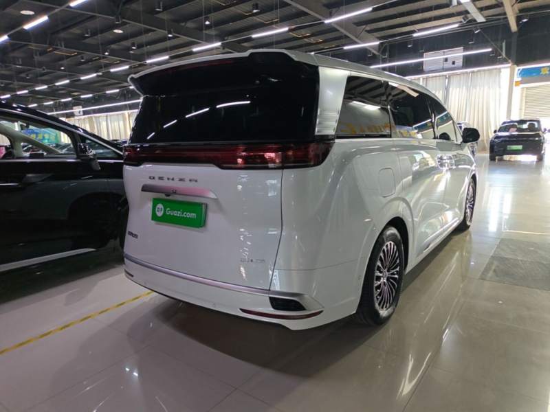 Used Denza D9 2022 DM-i 970 Four-Wheel Drive Flagship Model — 6