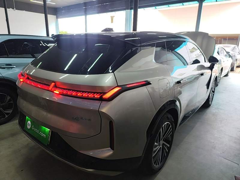 Used Lynk & Co 08 EM-P 2023 245km Ultra-Long Range Halo — 6