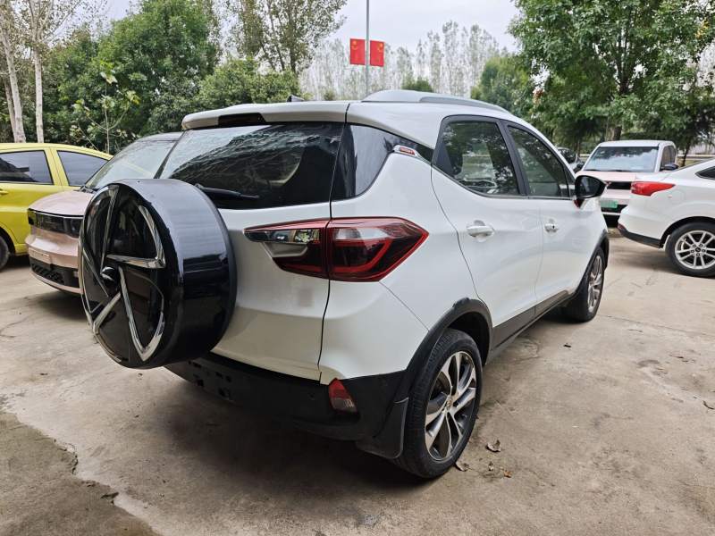 Used BYD Yuan 2017 1.5L Manual with Panoramic Sunroof — 6