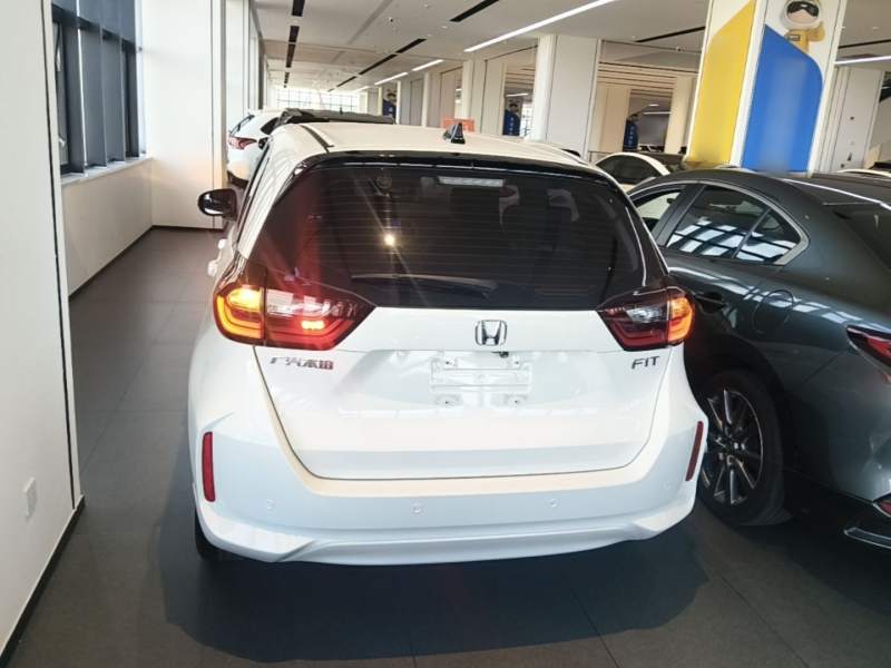 Used Honda Fit 2021 1.5L CVT Trend Edition — 5