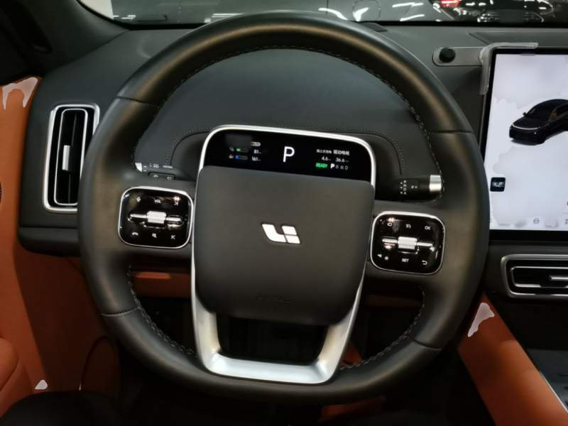 Used Li Auto L8 2025 Max Smart Refresh Edition — 10