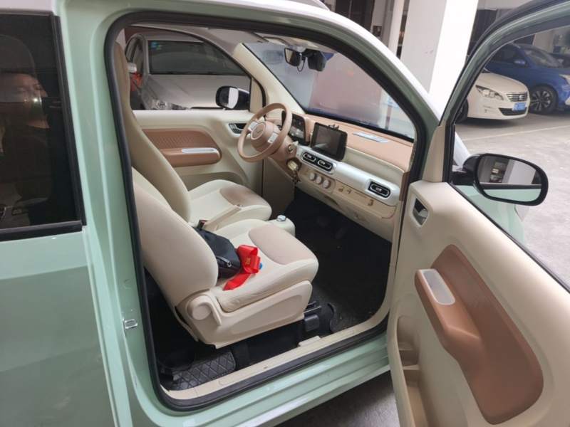 Used Wuling Hongguang MINIEV 2024 3rd Generation 215km Youth Edition — 28