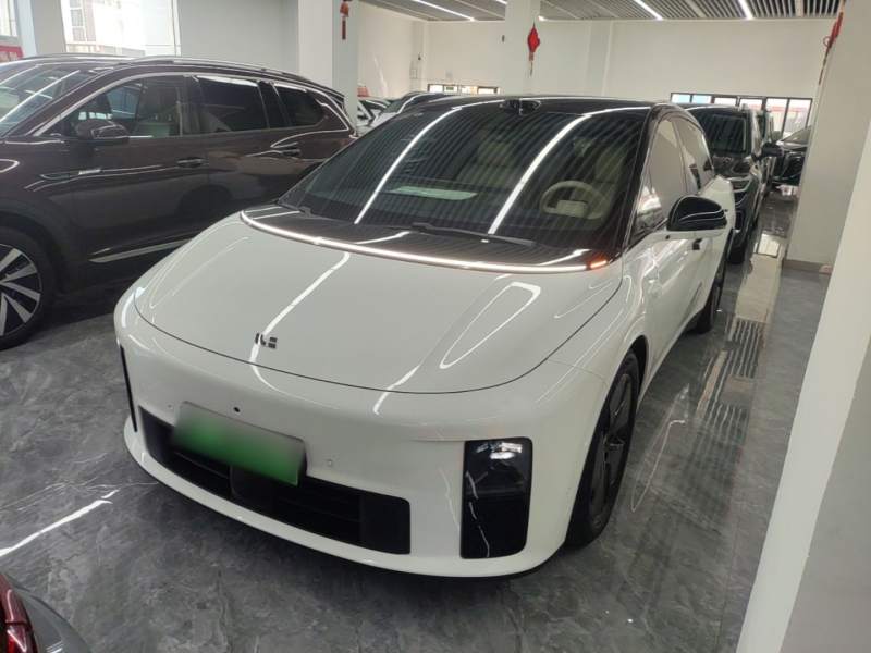 Used Li Auto i6 2025 Model Two-Wheel-Drive Standard Type