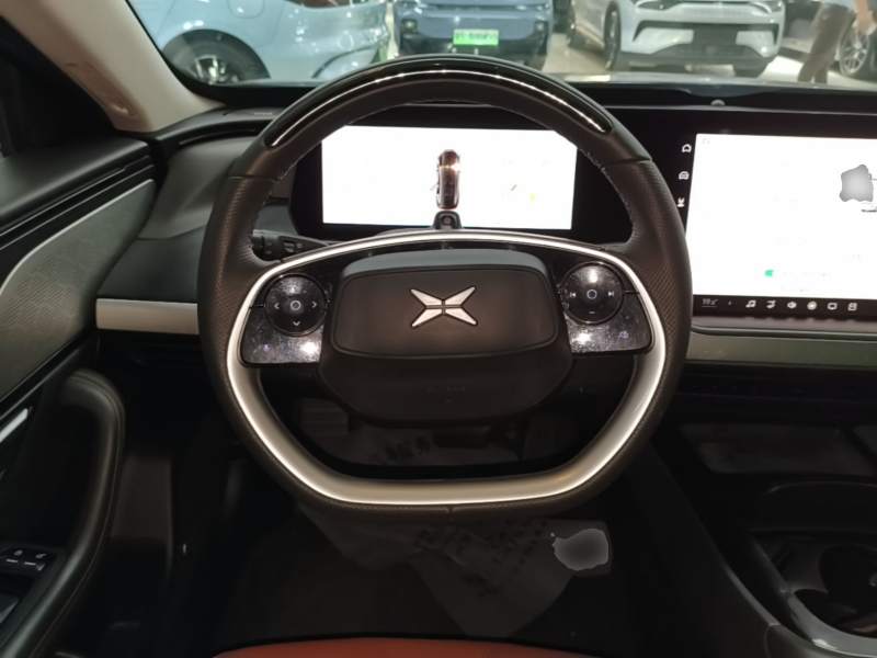 Used XPeng P7 2022 480 Standard Range Smart Drive Edition — 11
