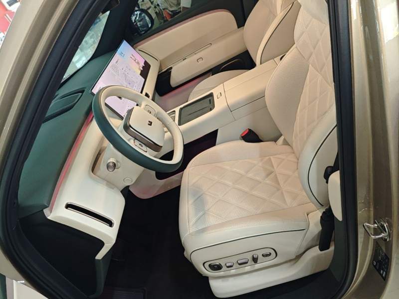 Used Li Auto L9 2026 Model Livis — 14