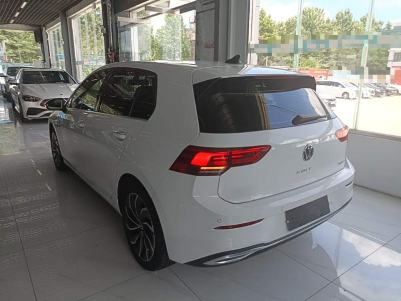 Used Volkswagen Golf 2023 280TSI DSG Pro — 4