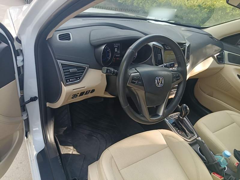 Used CHANGAN Eado 2016 1.6L Automatic Trend Model — 9