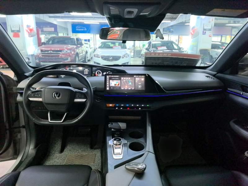 Used CHANGAN UNI-V 2022 1.5T Smart Navigation Version — 9