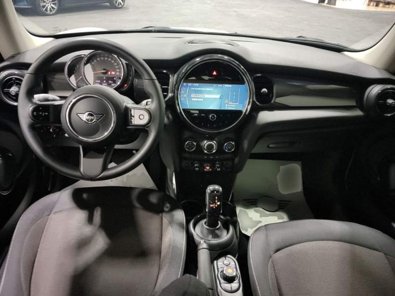 Used MINI 2023 1.5T ONE — 9