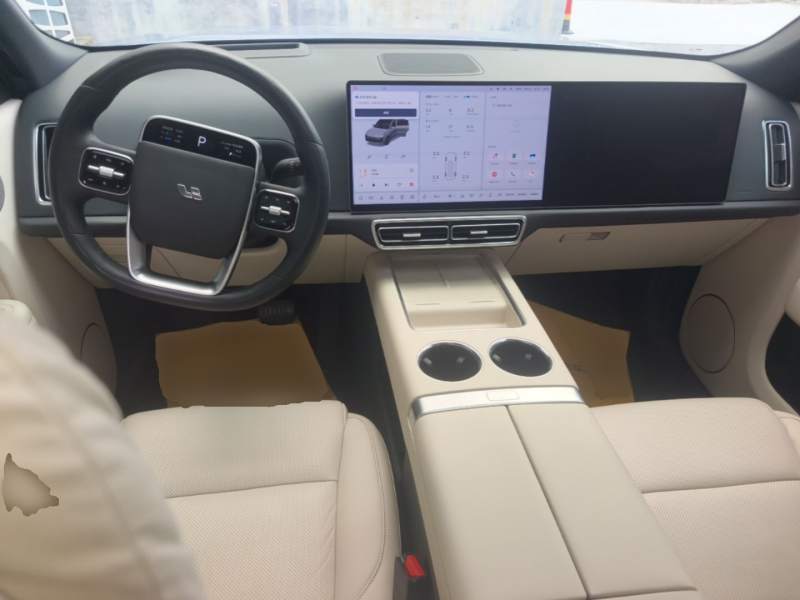 Used Li Auto L9 2022 Max model — 10