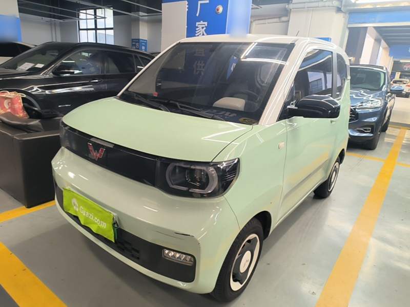 Used Wuling Hongguang MINIEV 2021 Macaron Sandwich Model 120 km Lithium Iron Phosphate