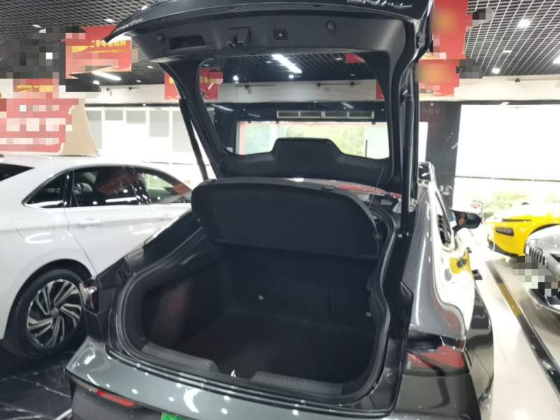Used CHANGAN UNI-V 2022 1.5T Prestige Version — 18